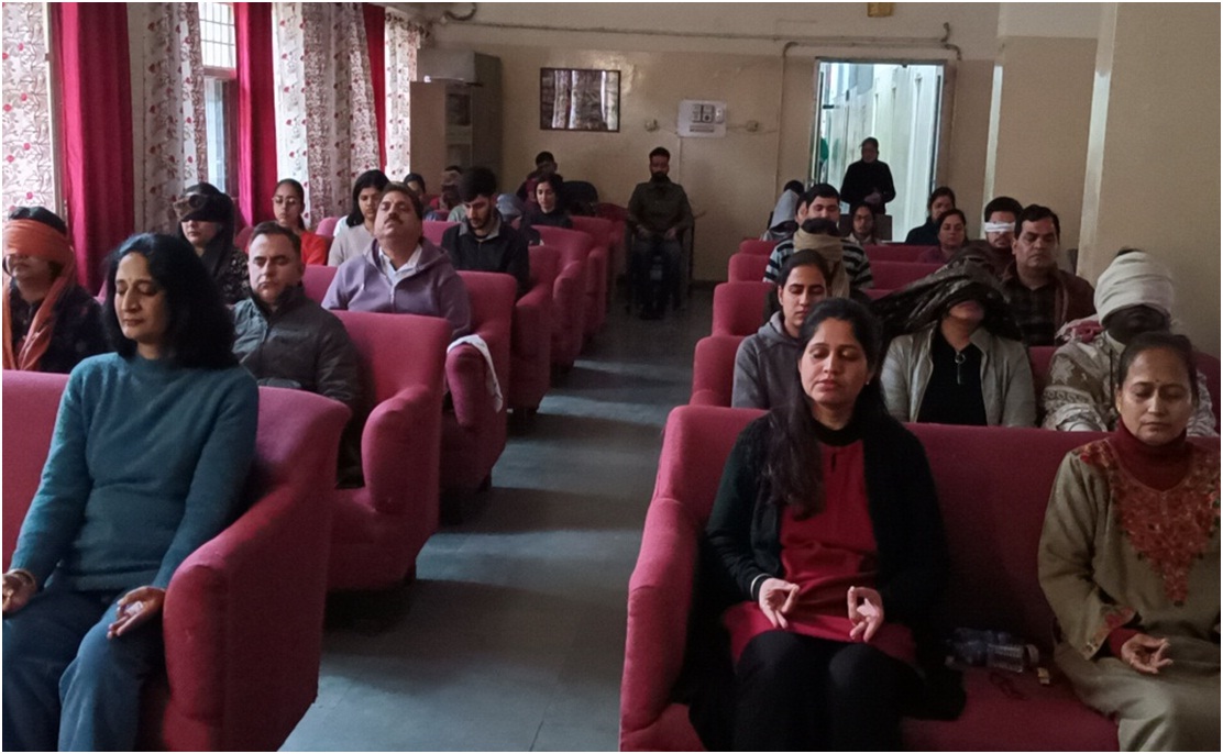 Girls Hostel No. 6 (Mother Teresa Hall) conducted a workshop on “Mind Wellness and Meditation”